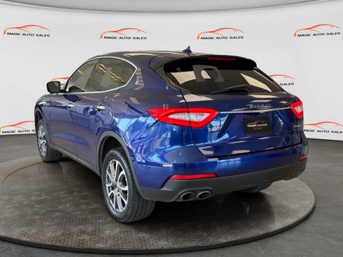 Used 2017 Maserati Levante AWD/4WD image 8