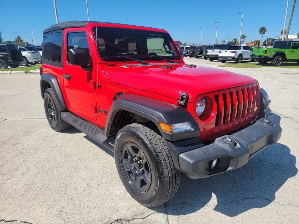 Used 2022 Jeep Wrangler Sport AWD/4WD image 10