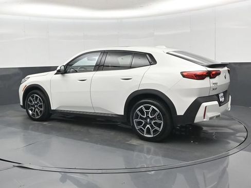 Used 2026 BMW X2 xDrive28i AWD/4WD image 31
