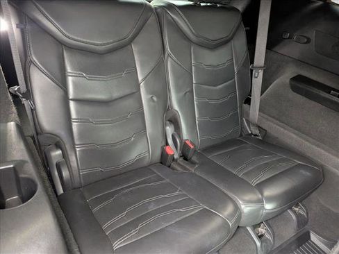 Used 2020 Cadillac XT6 Premium Luxury w/ Platinum Package image 21