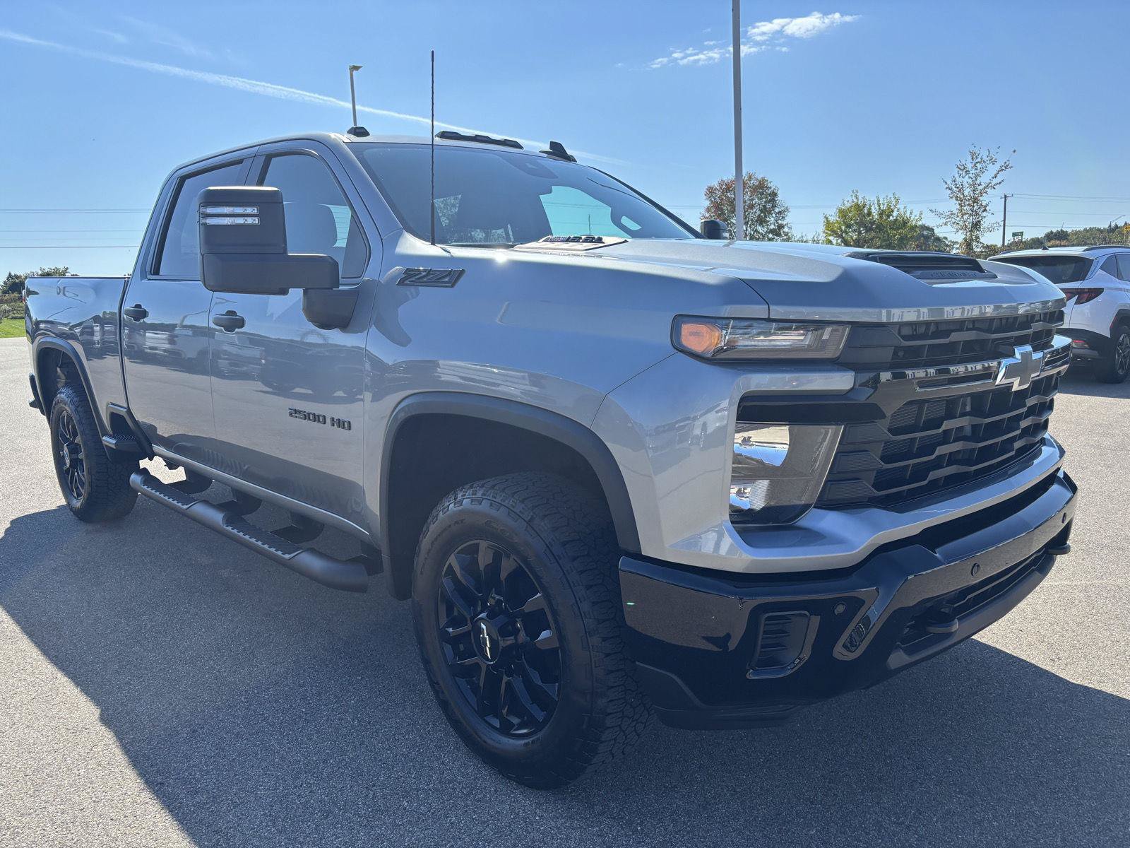Used 2025 Chevrolet Silverado 2500 Custom w/ Custom Value Package AWD/4WD image 9