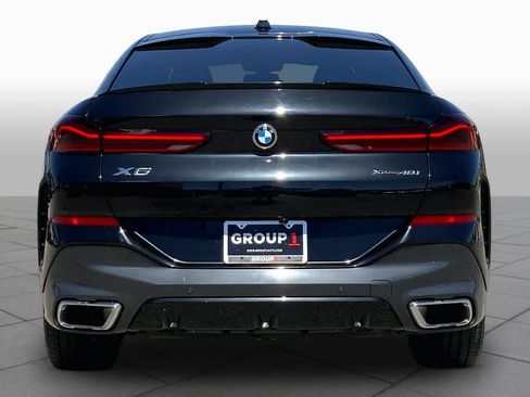 Used 2025 BMW X6 xDrive40i w/ Climate Comfort Package AWD/4WD image 8