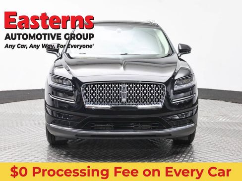 Used 2022 Lincoln Nautilus AWD w/ Premium Package image 2
