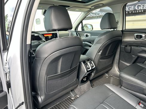 New 2026 Kia Sorento AWD image 13