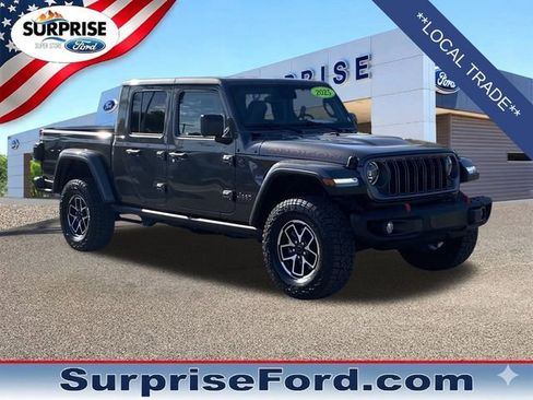 Used 2025 Jeep Gladiator Rubicon AWD/4WD image 9