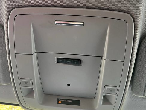 Used 2018 Chevrolet Silverado 1500 LT w/ All Star Edition image 28