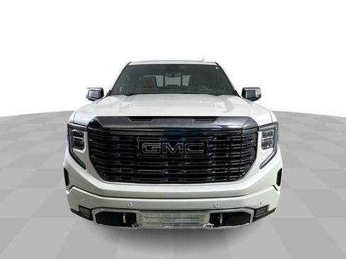 Used 2024 GMC Sierra 1500 Denali Ultimate AWD/4WD image 3