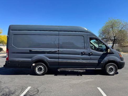 Used 2019 Ford Transit 250 148 High Roof Extended image 5
