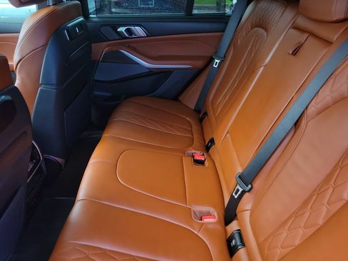 Used 2025 BMW X5 xDrive40i w/ Executive Package AWD/4WD image 25