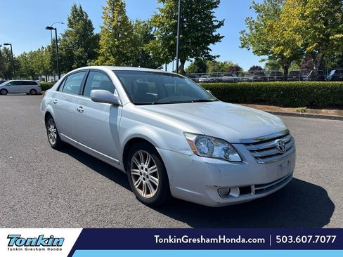 Used 2007 Toyota Avalon Limited FWD image 1