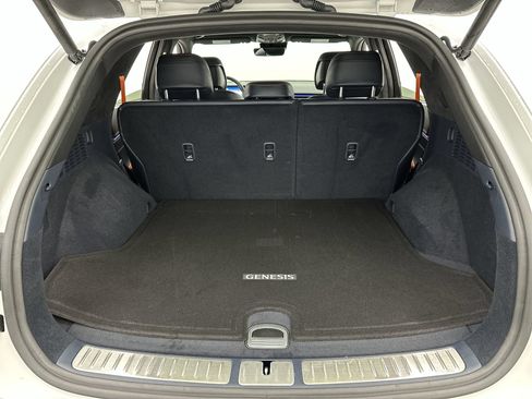 Certified 2026 Genesis GV70 3.5T Sport Prestige AWD/4WD image 24