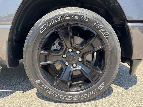 Used 2023 RAM 1500 Big Horn AWD/4WD image 43
