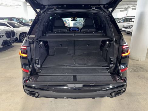 Used 2025 BMW X7 xDrive40i w/ M Sport Package AWD/4WD image 14