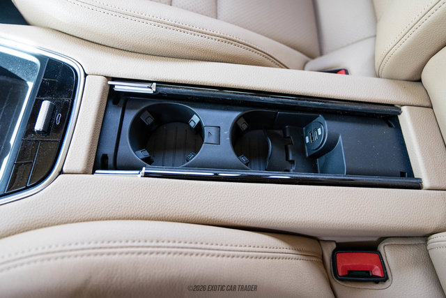 Used 2017 Porsche Panamera 4 AWD/4WD image 29