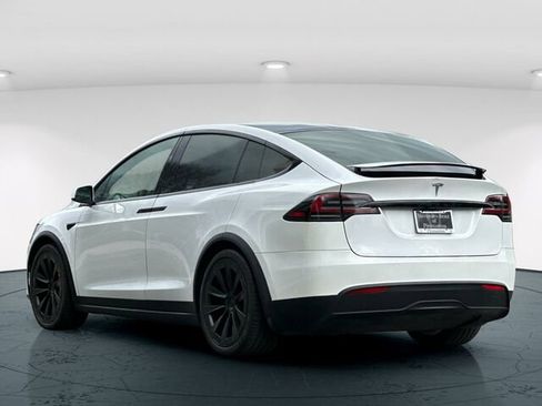 Used 2022 Tesla Model X image 5