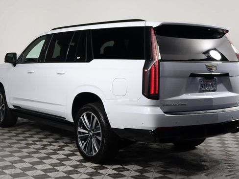 Used 2026 Cadillac Escalade ESV Sport w/ Touring Package AWD/4WD image 6