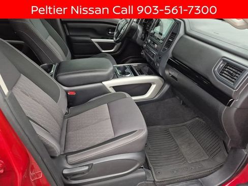 Certified 2024 Nissan Titan SV w/ SV Convenience Package AWD/4WD image 11