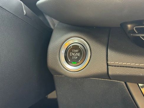 Certified 2023 Buick Envision Essence w/ Sport Touring Package AWD/4WD image 33
