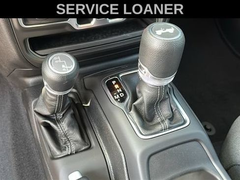 Used 2025 Jeep Wrangler Unlimited Sport AWD/4WD image 19