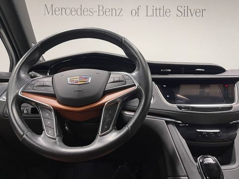 Used 2023 Cadillac XT5 Premium Luxury AWD/4WD image 31