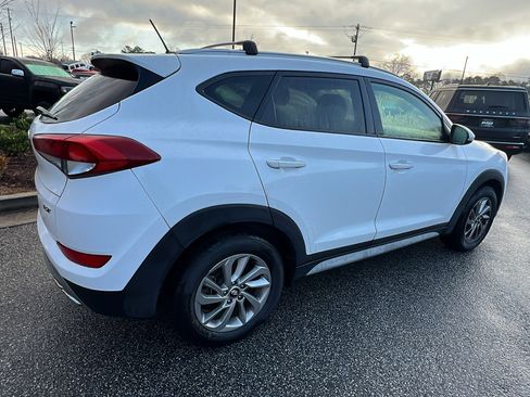 Used 2017 Hyundai Tucson Eco image 8