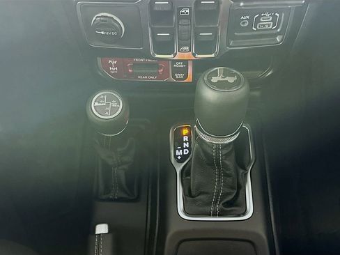 New 2026 Jeep Wrangler Unlimited Rubicon AWD/4WD image 12
