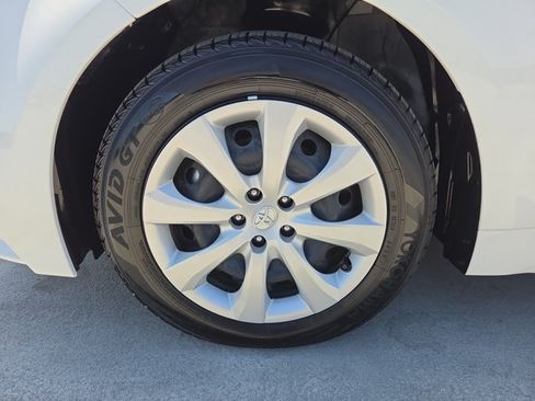 Certified 2026 Toyota Corolla LE FWD image 22