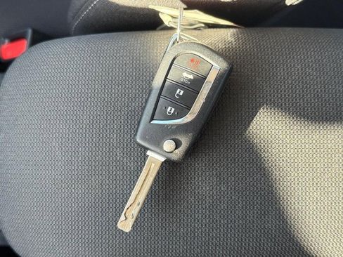 Used 2024 Toyota Corolla LE image 25