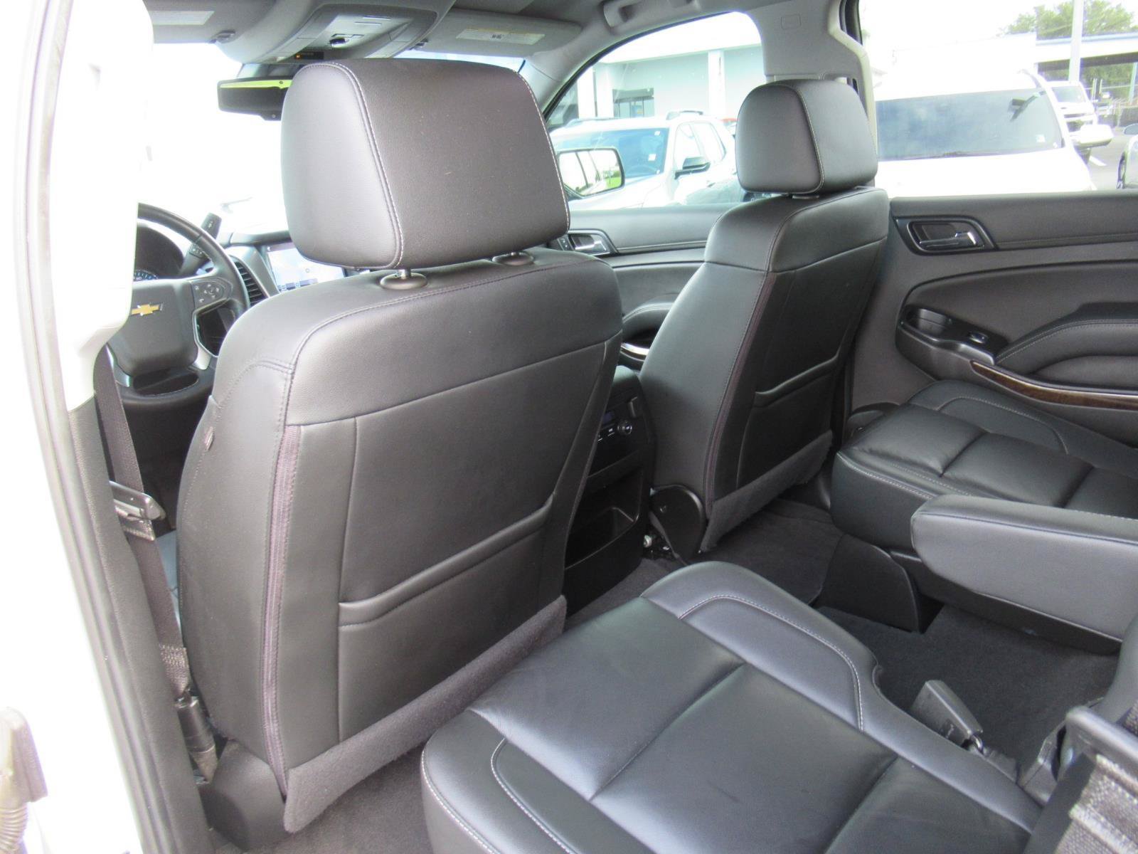 Used 2020 Chevrolet Tahoe LT w/ RST Edition RWD image 37