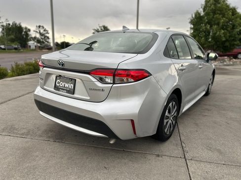 Used 2022 Toyota Corolla LE FWD image 7