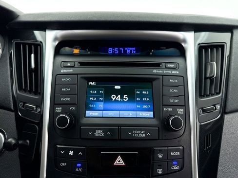 Used 2014 Hyundai Sonata SE FWD image 4