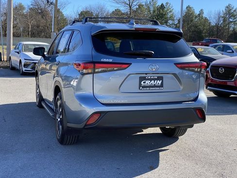 Used 2023 Toyota Highlander XLE image 5