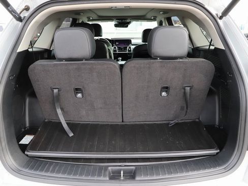 Used 2023 Kia Sorento SX image 7