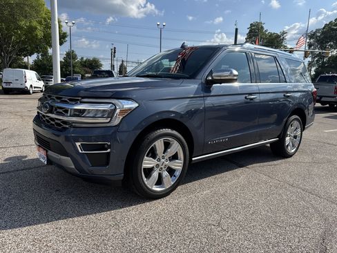 Certified 2022 Ford Expedition Platinum RWD image 7