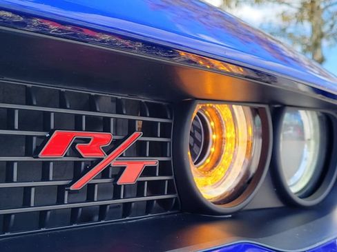 Used 2021 Dodge Challenger R/T Scat Pack RWD image 7