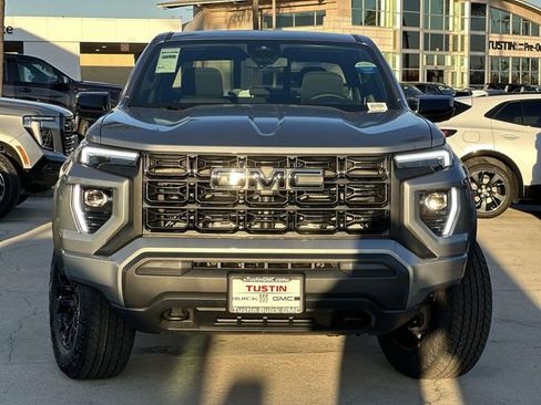 New 2026 GMC Canyon Elevation w/ LPO, Black Badging Package image 2