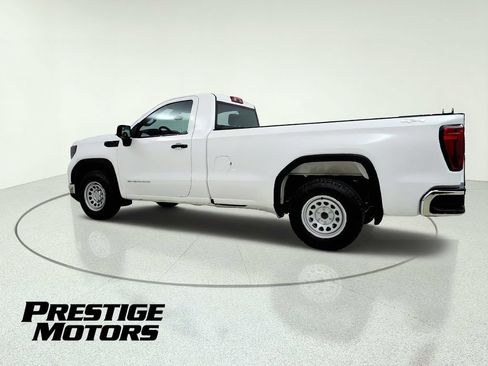 Used 2022 GMC Sierra 1500 Pro w/ Fleet Convenience Package AWD/4WD image 5