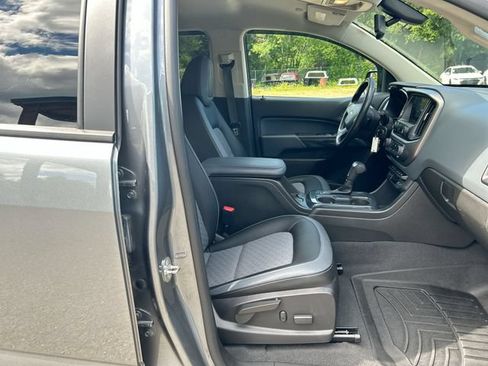 Used 2019 Chevrolet Colorado Z71 AWD/4WD image 24