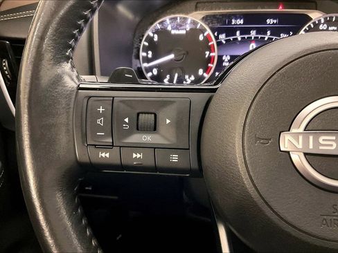 Used 2023 Nissan Rogue SL w/ SL Premium Package FWD image 24
