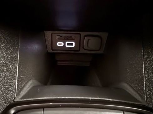 Used 2022 Chevrolet Bolt LT w/ Driver Confidence Package image 33