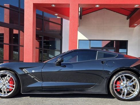 Used 2014 Chevrolet Corvette Stingray Coupe w/ 2LT Preferred Equipment Group image 6