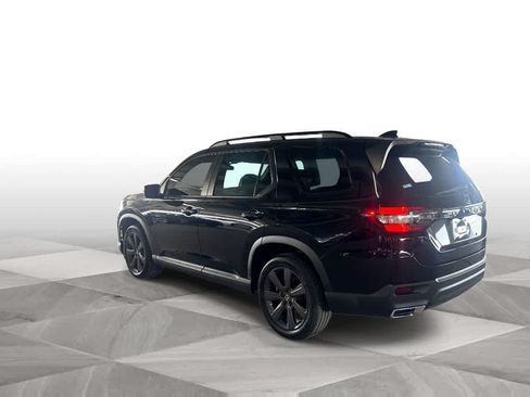 Used 2023 Honda Pilot Sport image 6