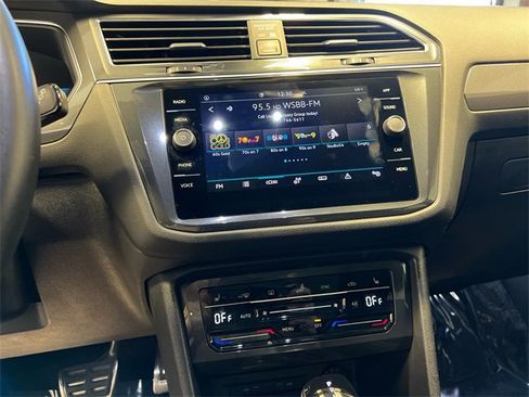 Certified 2023 Volkswagen Tiguan SE R-Line image 22