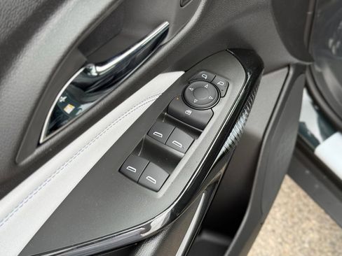 New 2026 Chevrolet Trax LT w/ LT Convenience Package FWD image 12