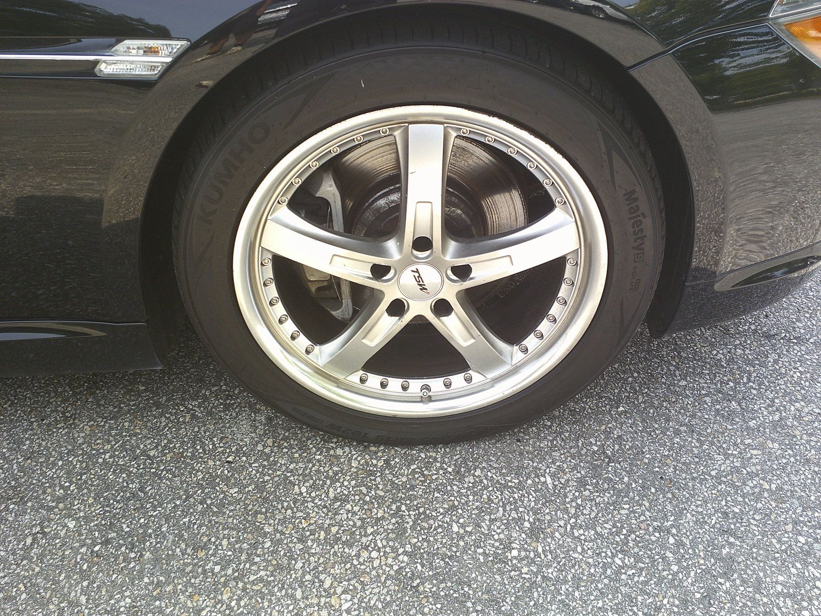 Used 2007 BMW 650i Convertible RWD image 6