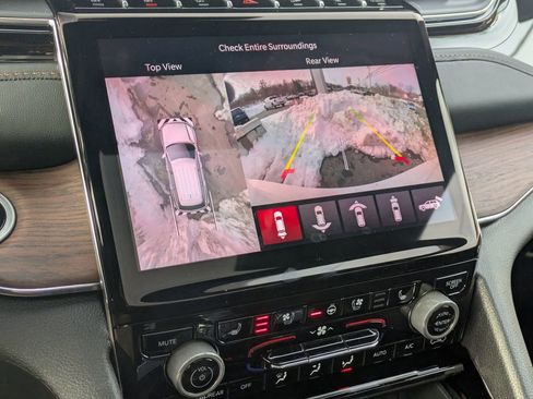 New 2025 Jeep Grand Cherokee L Summit image 21