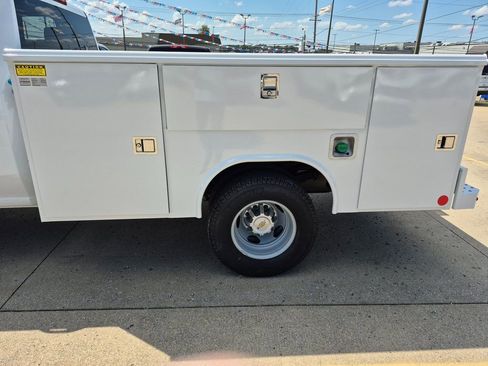 New 2025 Chevrolet Silverado 3500 W/T w/ WT Convenience Package AWD/4WD image 6