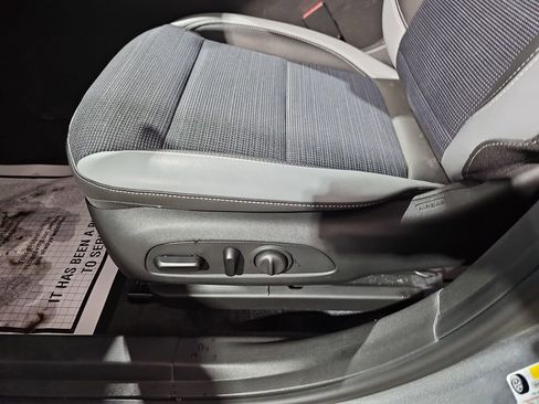 Certified 2024 Buick Envista Preferred w/ Convenience I Package image 33