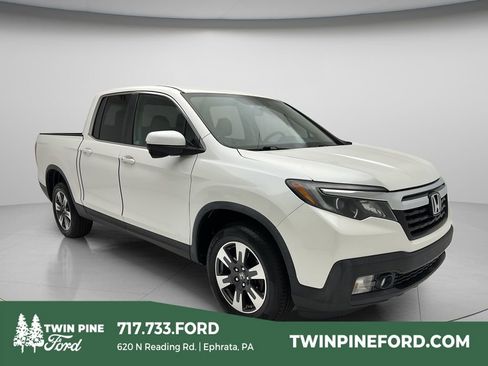 Used 2017 Honda Ridgeline RTL-T image 1