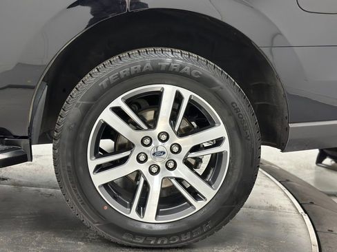 Certified 2023 Ford Expedition Limited image 26